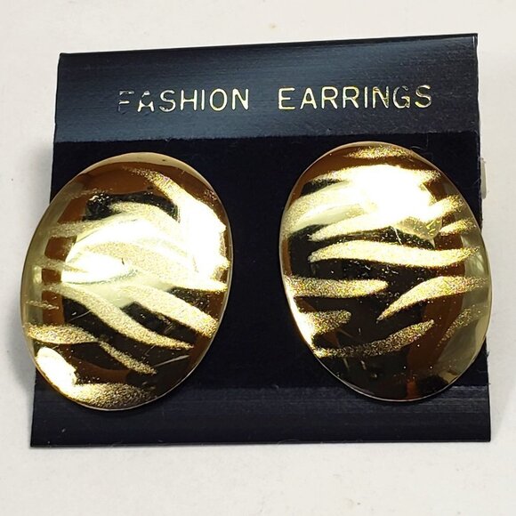 Bold Gold Tone Zebra Print Stud Earrings – Retro Animal Print Statement Jewelry - Picture 3 of 8